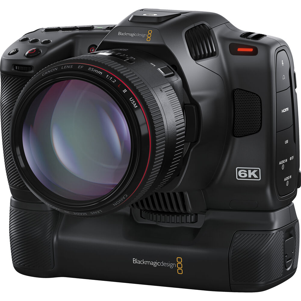 Blackmagic Design Pocket Cinema Camera 6K Pro (Canon EF) กล้องถ่ายภาพยนตร์ระดับมืออาชีพ ความละเอียด 6K จอทัชสกรีนพับได้ ND ในตัว บันทึก RAW File ราคา 90750 บาท