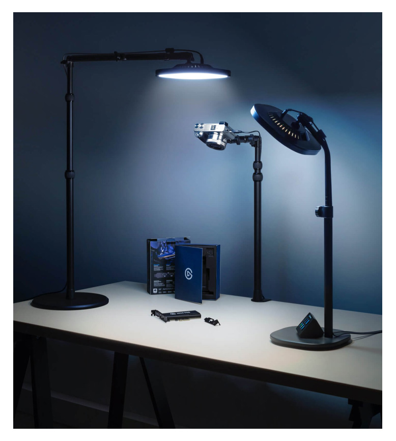 Elgato Master Mount L ขาตั้ง แคลมป์หนีบ สำหรับติดอุปกรณ์เข้ากับขอบโต๊ะ เช่น ไฟ LED กล้อง ไมค์ ราคา 2190 บาท