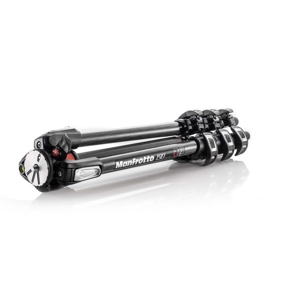 Manfrotto MT190CXPRO4 Carbon Fiber Tripod ขาตั้งกล้องคาร์บอนไฟเบอร์ กางราบ แกนกลางถ่ายมุมสูงได้ ราคา 17900 บาท