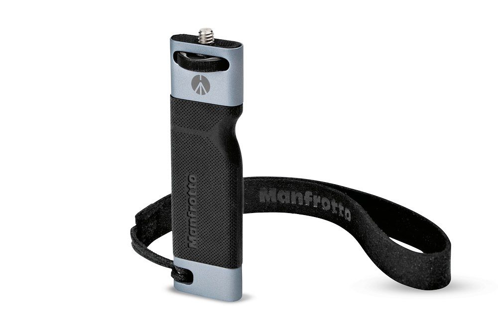 Manfrotto TwistGrip System ชุดริกสำหรับสมาร์ทโฟน ผลิตจากอลูมิเนียม น้ำหนักเบาแข็งแรงทนทาน ฮอทชูติดไฟ LED ไมโครโฟน ราคา 3290 บาท