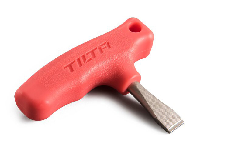 Tilta Screwdriver ไขควงปากแบนสำหรับไขน๊อตกล้อง ราคา 400 บาท