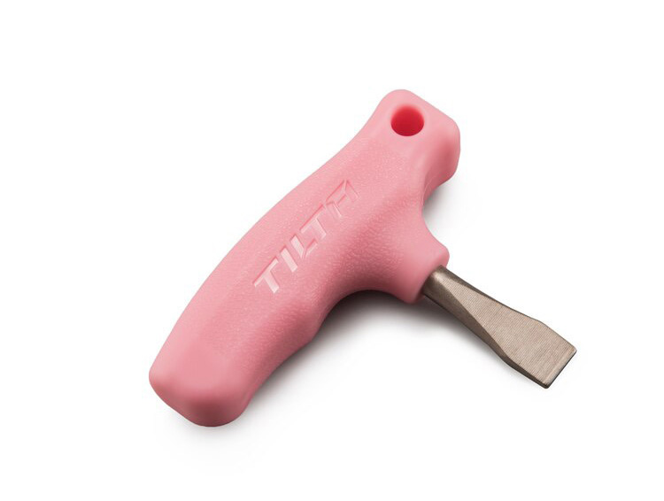 Tilta Screwdriver ไขควงปากแบนสำหรับไขน๊อตกล้อง ราคา 400 บาท